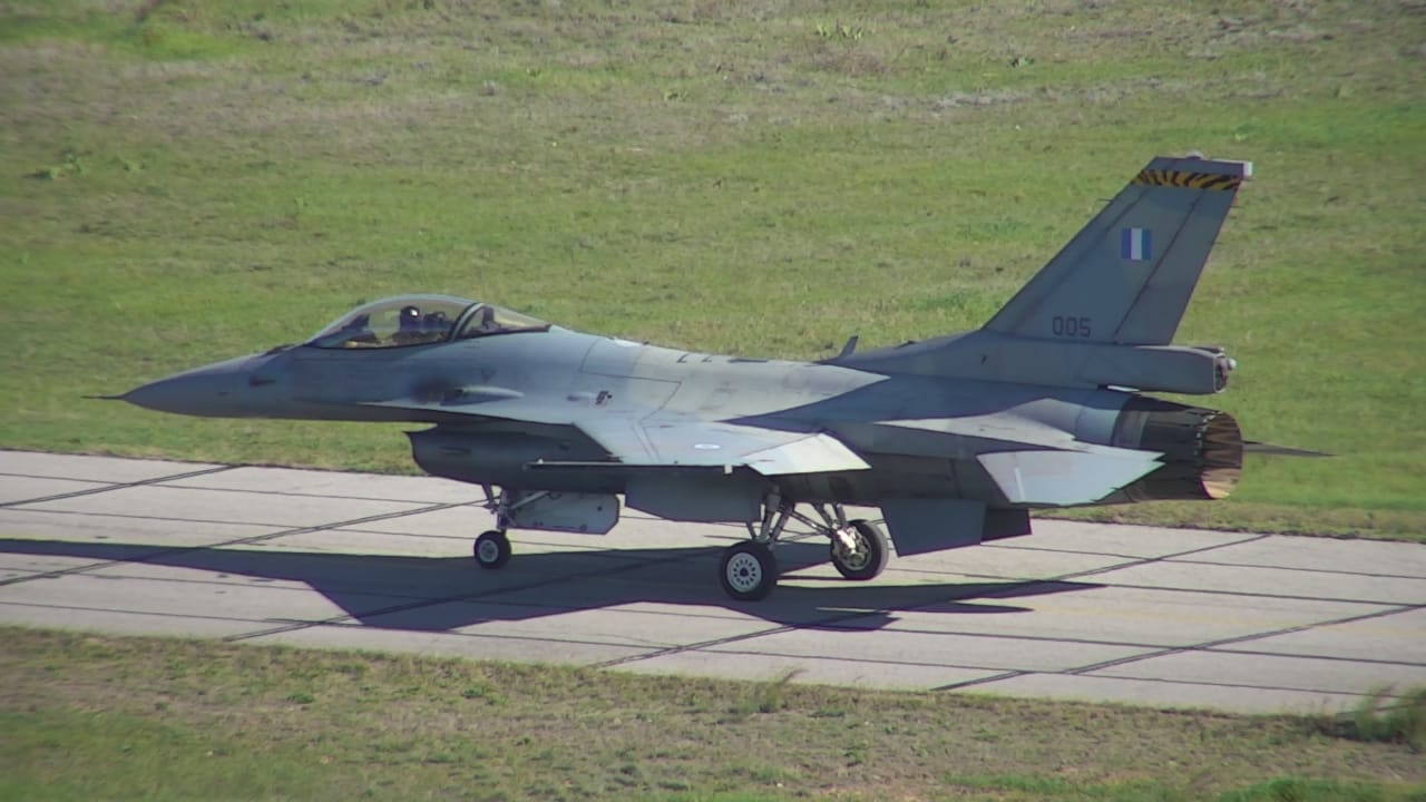 ΑΝΑΒΑΘΜΙΣΜΕΝΟ F-16 VIPER