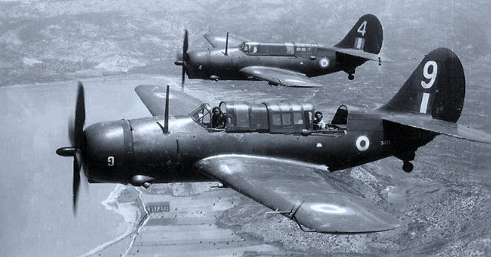 Curtiss SB2C-5 Helldiver ΠΟΛΕΜΙΚΗ ΑΕΡΟΠΟΡΙΑ